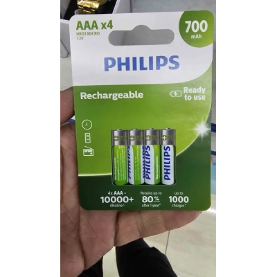 PILA REC R3 PHILIPS 700MAH PACK 4 %category-name%